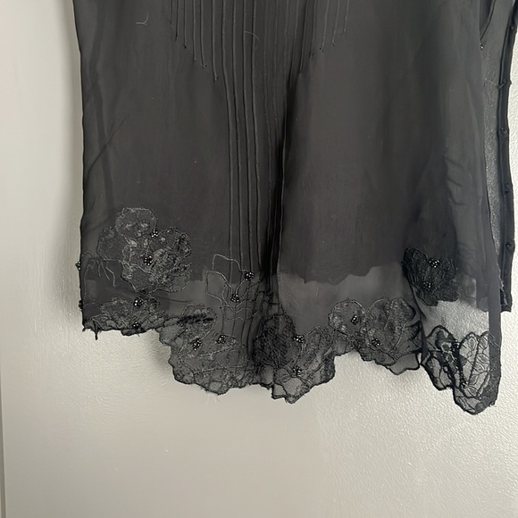 BCBG Maxazria 100% silk top. - Picture 2 of 5